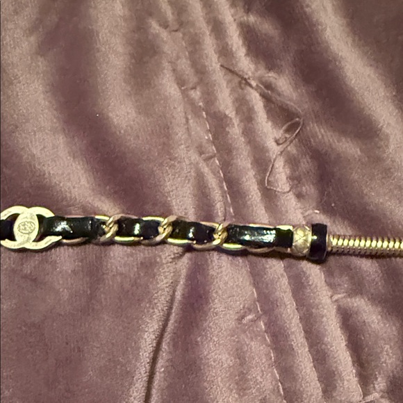 Authentic Chanel Gold and Black Choker Necklace - Picture 10 of 13